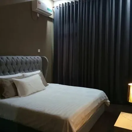 Tiara Homestay Kuantan Luaran gambar